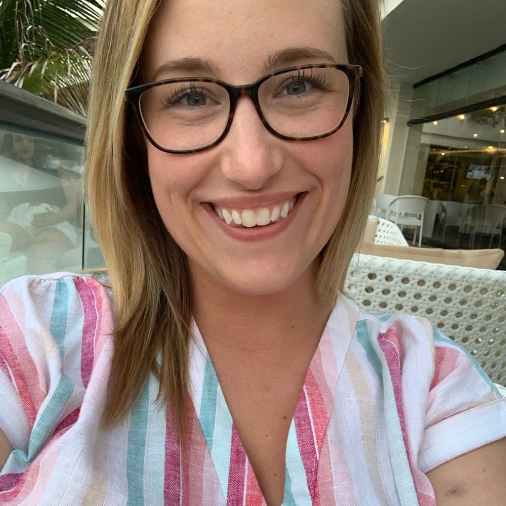 Meet your Posher, Sara